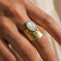 Luna Ring