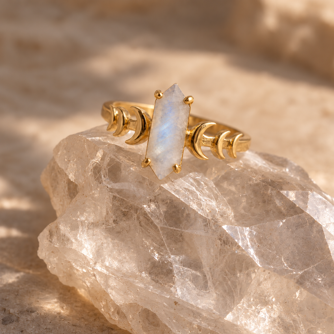 Nyx Ring