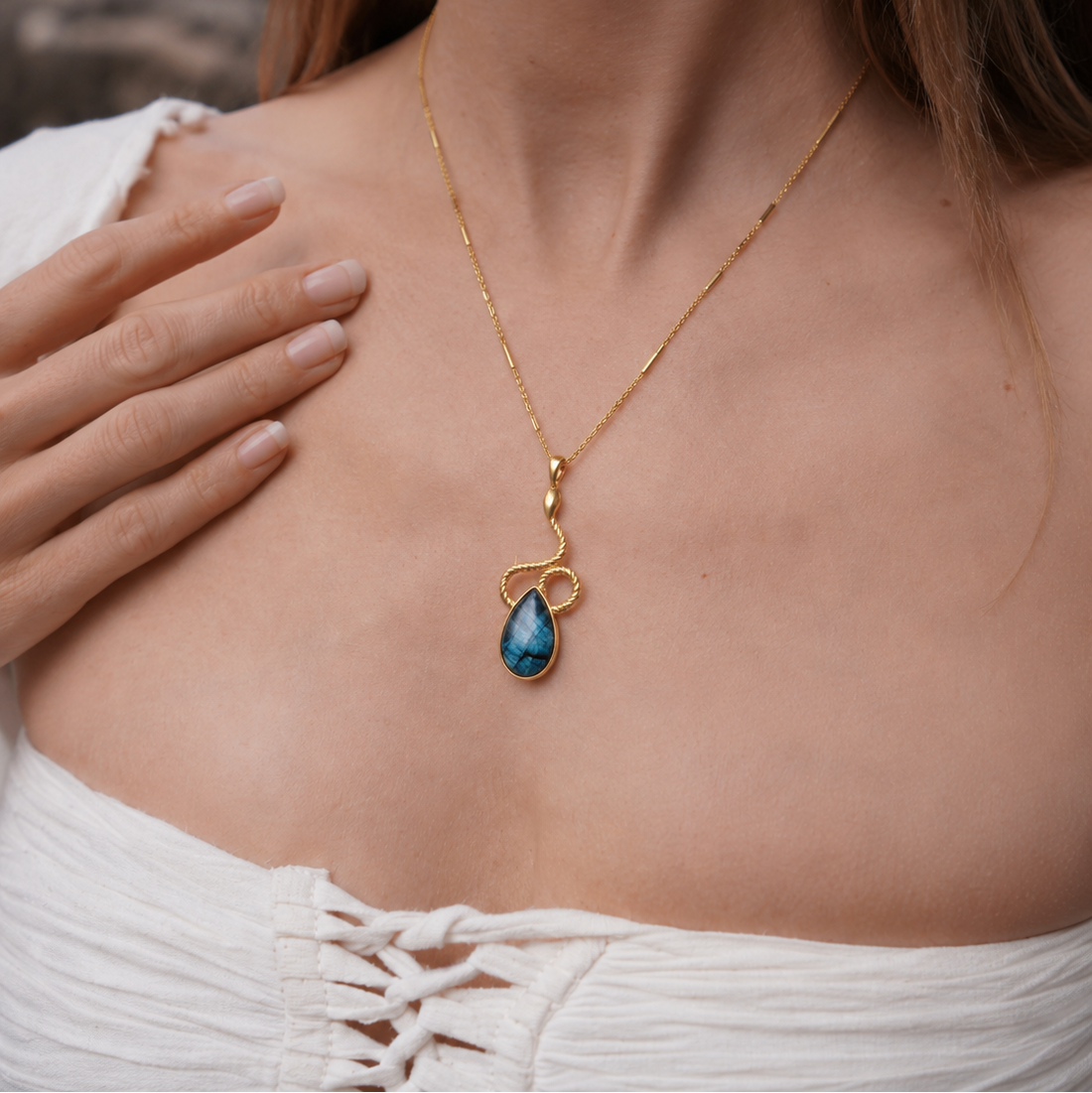 Naya Labradorite Necklace