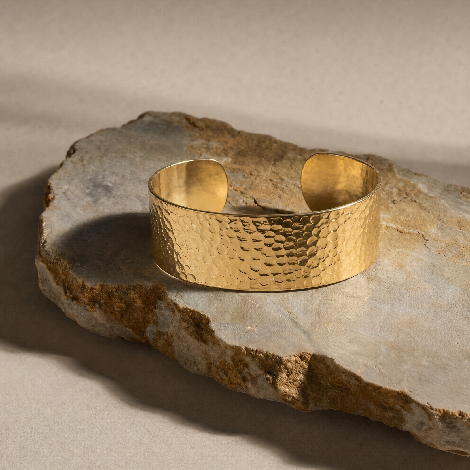Hera Bracelet