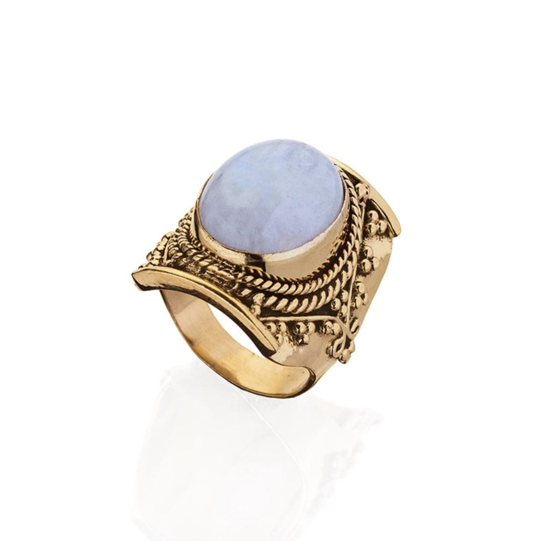 Anello in pietra di luna dei Muse