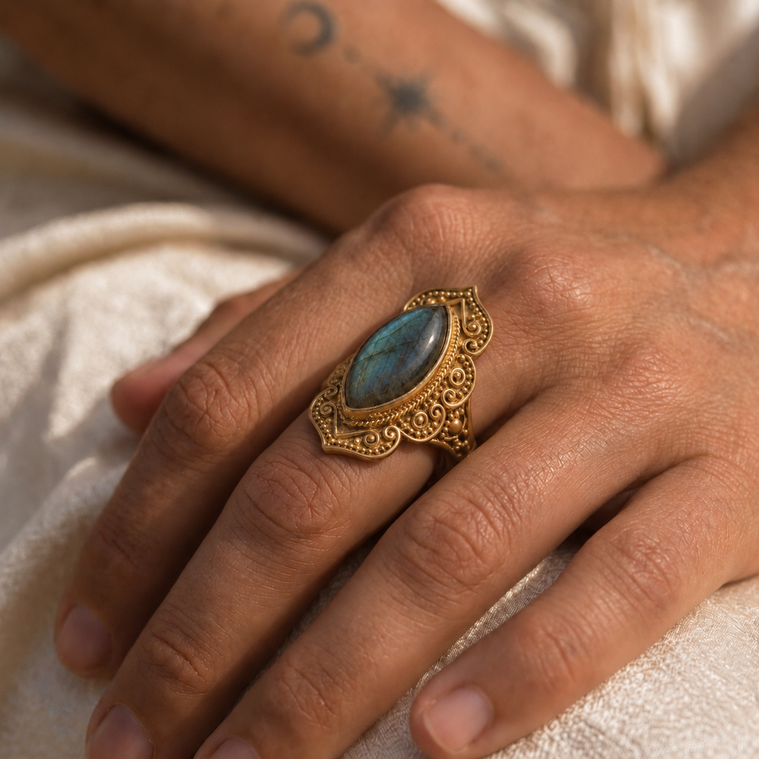 Saha Ring