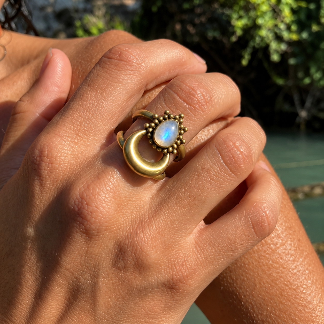 Rising Ring